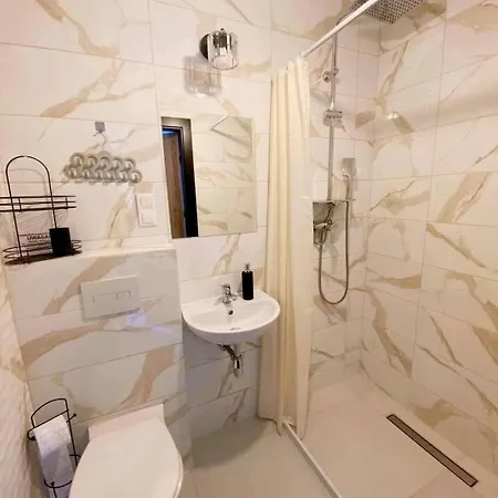 Helios Affittacamere 3*